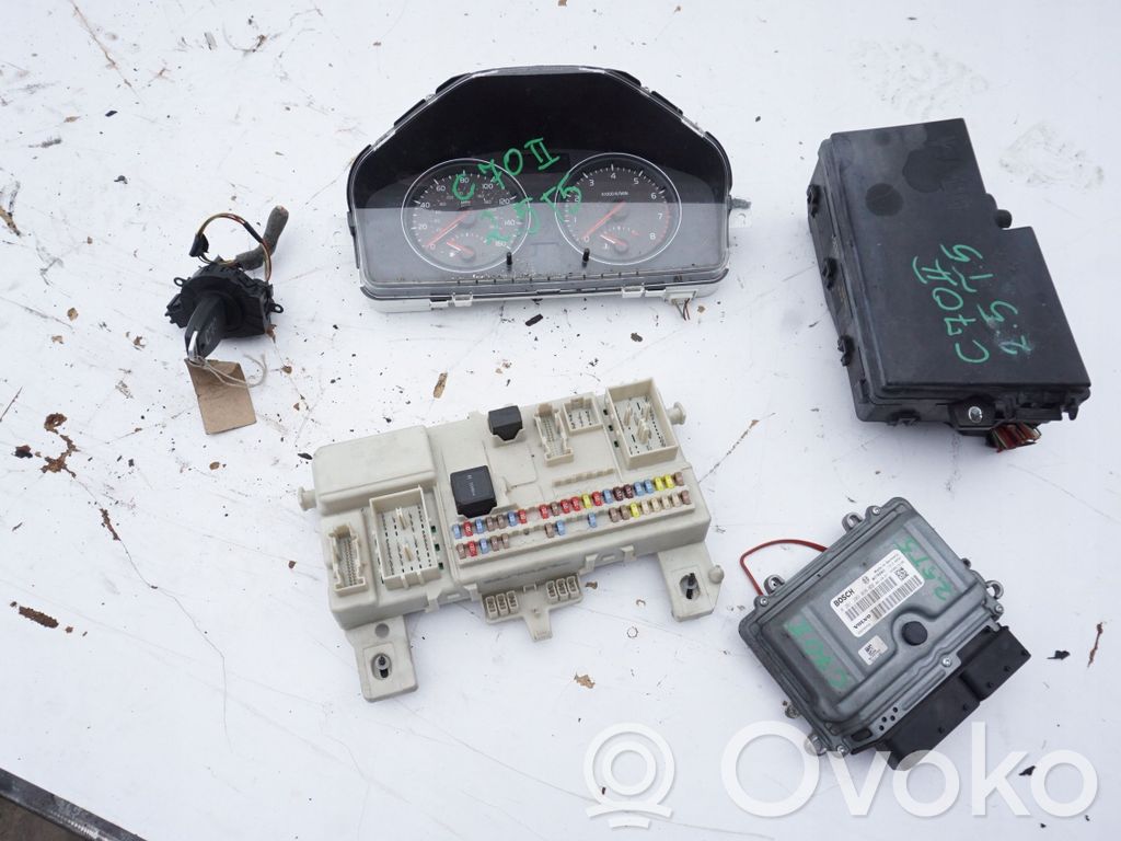 Unidad de control/módulo del motor   30650454