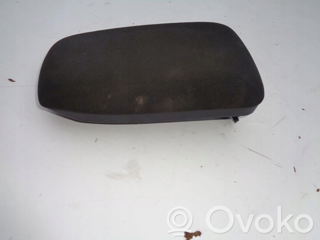 Toyota Auris E180 Fuel tank cap 
