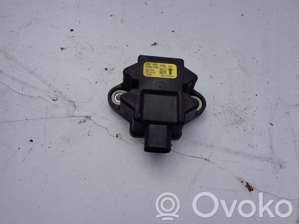 KIA Ceed ESP acceleration yaw rate sensor 