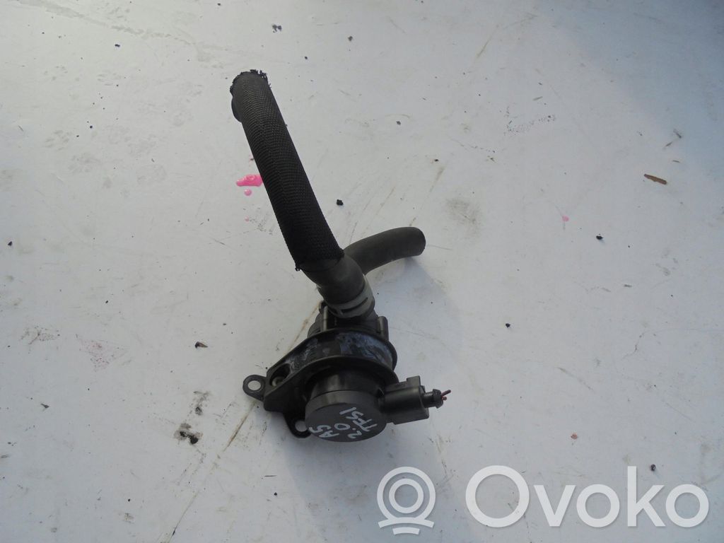 Audi A5 8T 8F ABS-pumpun kiinnike 