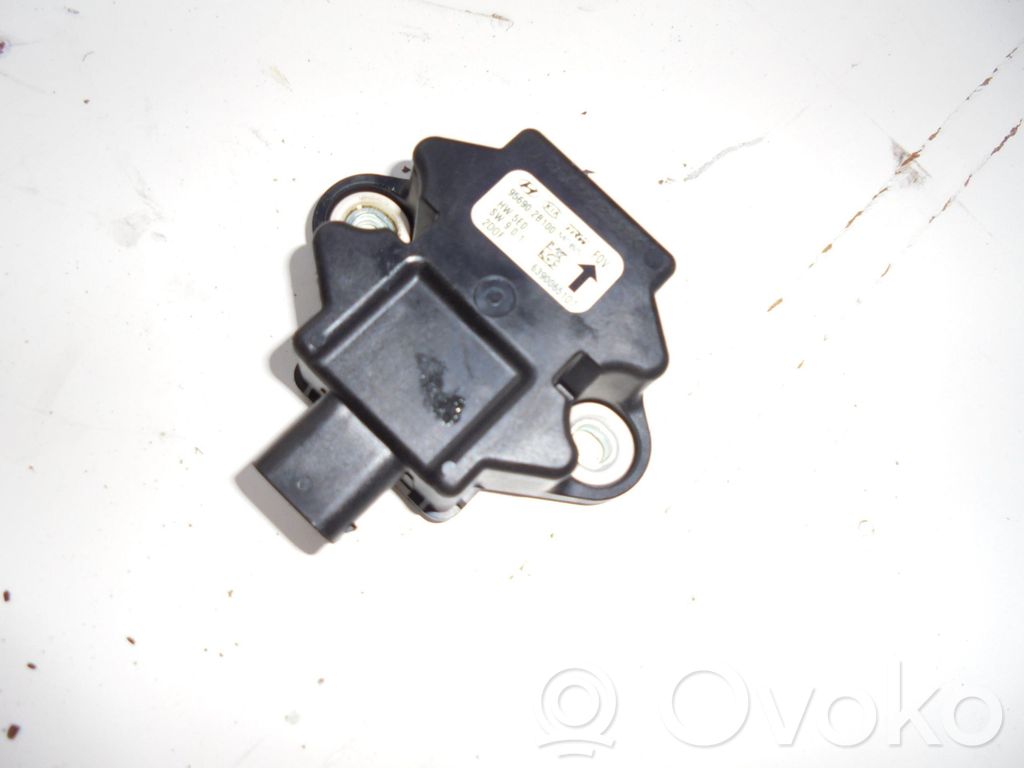 Hyundai Santa Fe ESP acceleration yaw rate sensor 