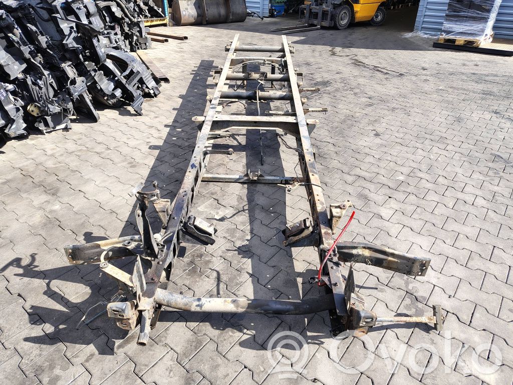 Iveco Daily 35.8 - 9 Scocca 