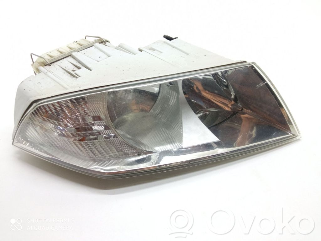 Lampa przednia   1Z1941017N