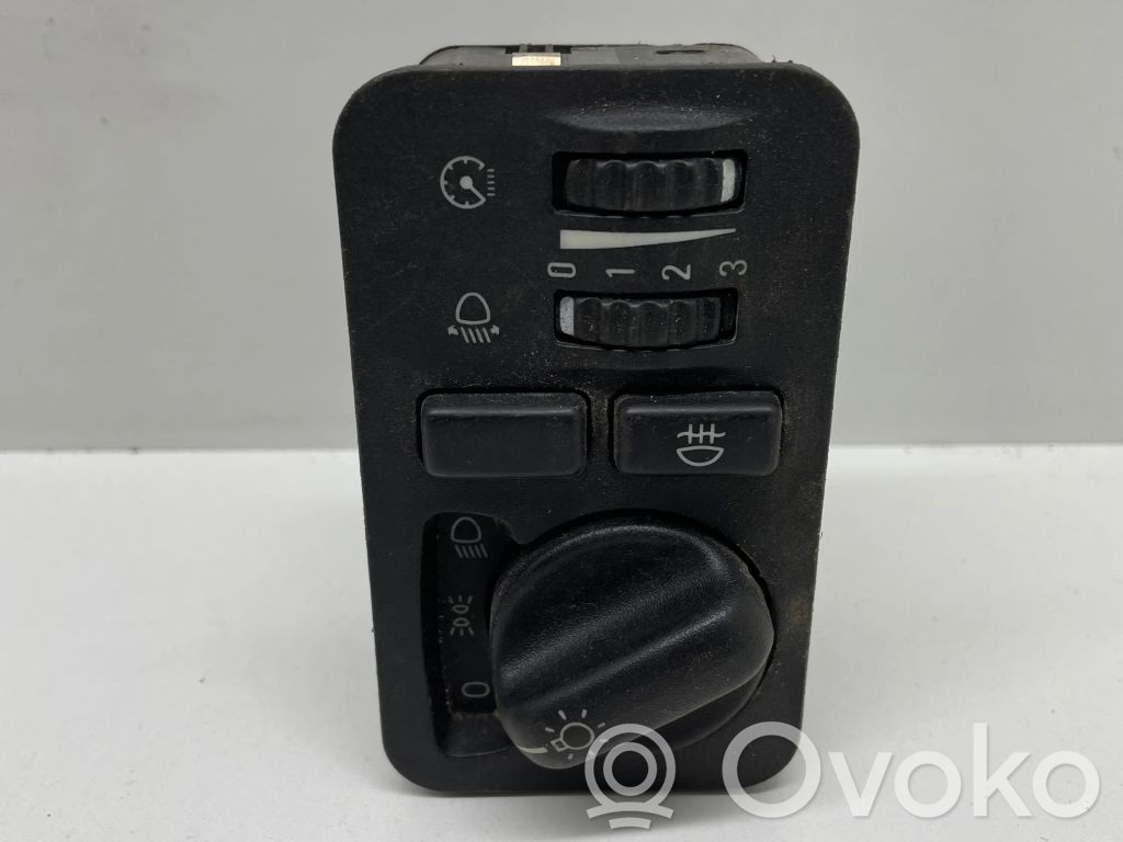 Opel Frontera B Light switch 
