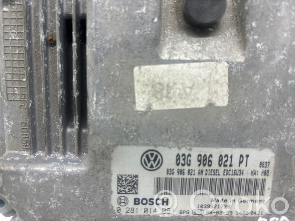 Volkswagen Golf V Engine control unit/module 