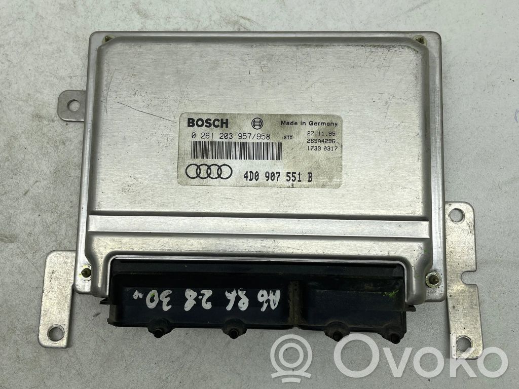 Audi A6 S6 C4 4A Engine control unit/module 
