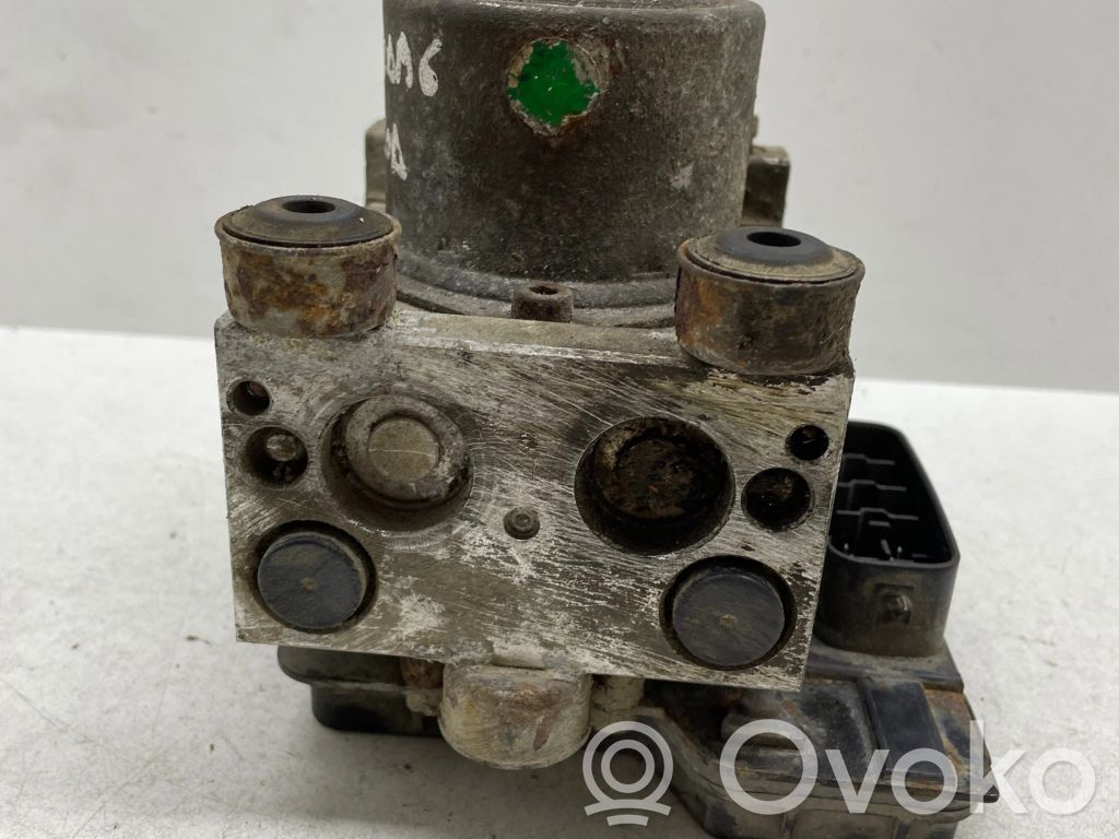 ABS-pumppu   4370722,2609D,2059152,ECU562WD