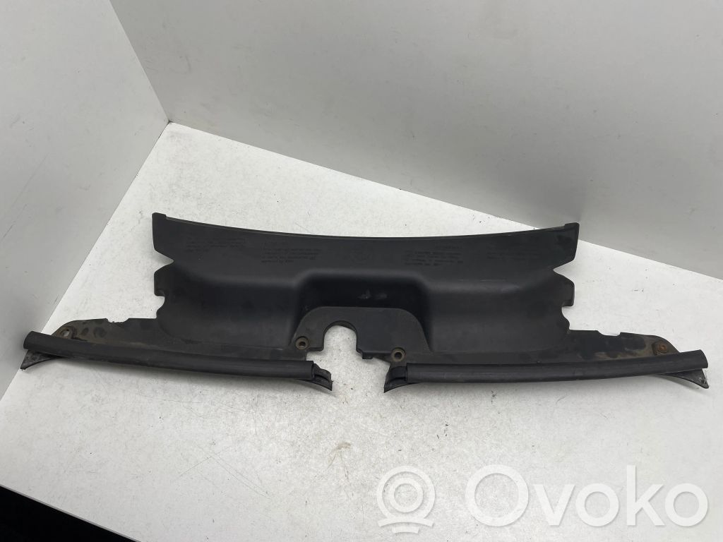 BMW X3 E83 Engine bonnet/hood lock trim molding 