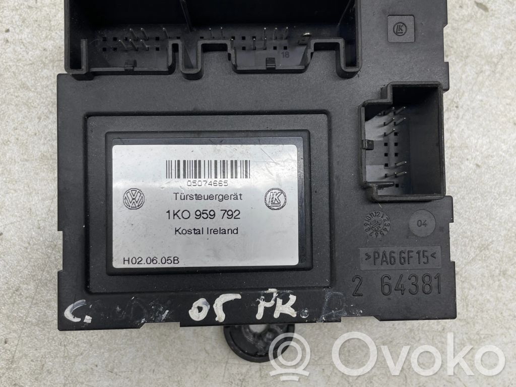 Volkswagen Caddy Silnik regulatora szyby drzwi przednich 