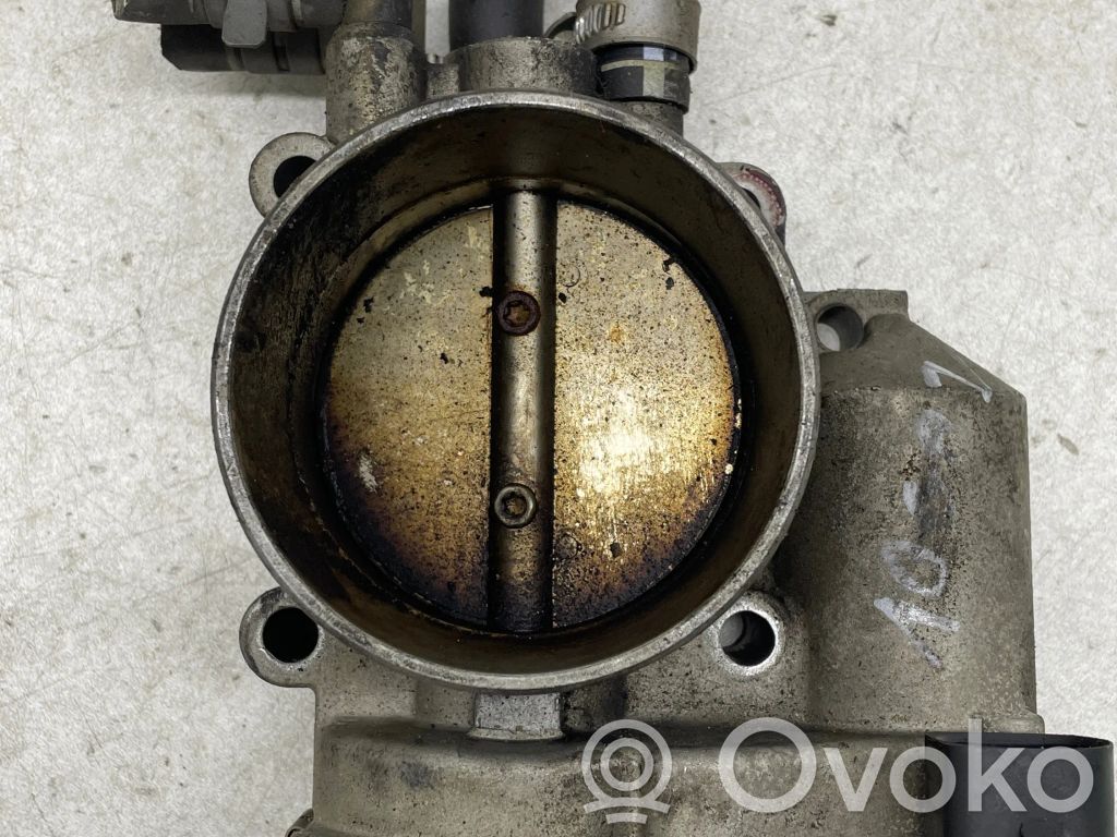 Audi A4 S4 B5 8D Drosselklappenventil 