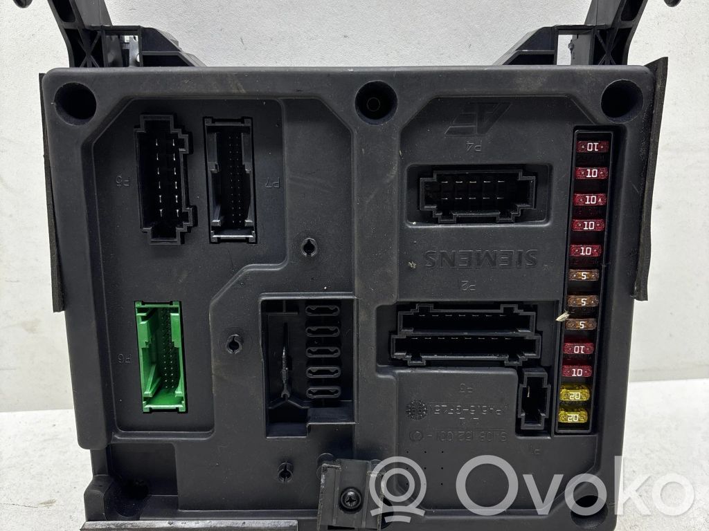 Seat Alhambra (Mk1) Fuse module 