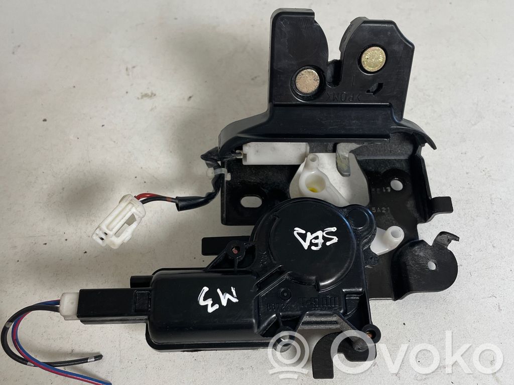 Mazda 3 I Tailgate/trunk/boot lock/catch/latch 