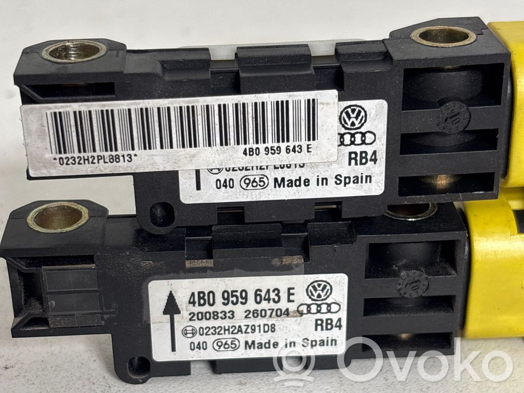 Volkswagen Phaeton Airbag deployment crash/impact sensor 