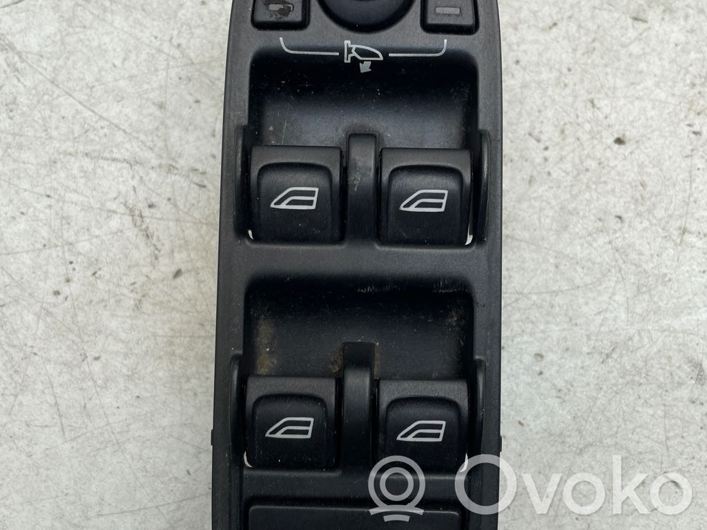 Volvo XC60 Electric window control switch 