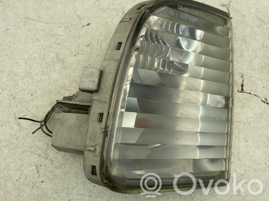 Toyota RAV 4 (XA20) Front bumper turn signal 