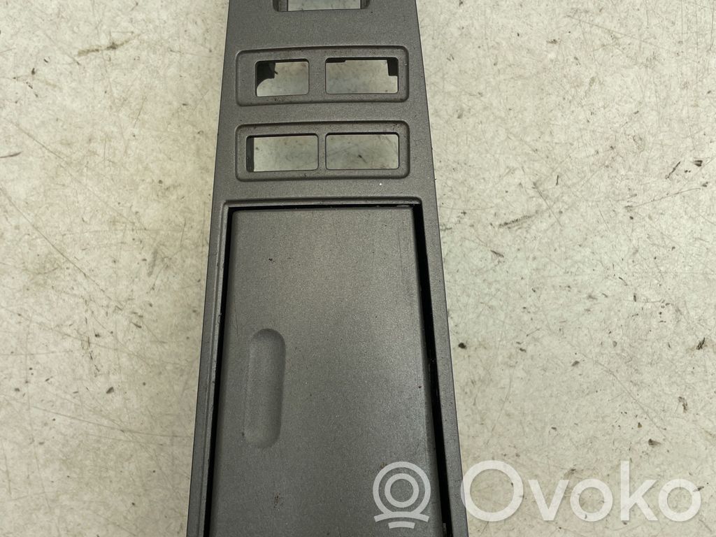 BMW 7 E65 E66 Car ashtray trim 