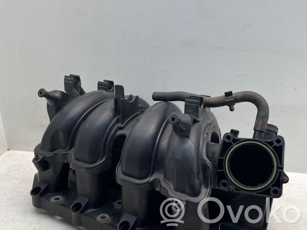 Volkswagen Golf Plus Kolektor ssący 