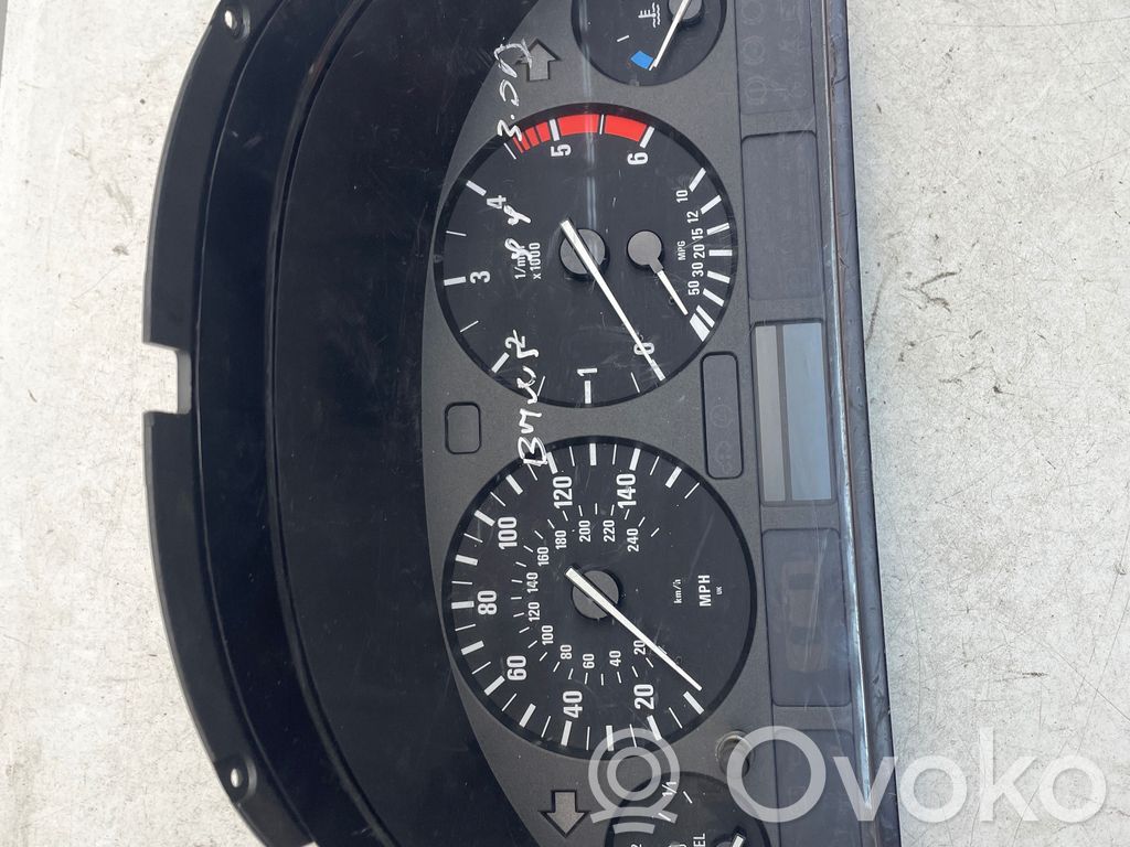 BMW 5 E39 Speedometer (instrument cluster) 