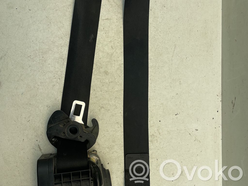 Volkswagen PASSAT B5 Cinturón trasero 