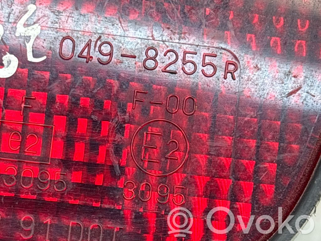 Mazda 323 Takapuskurin valo 