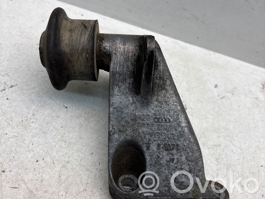 Audi 100 S4 C4 Engine mounting bracket 