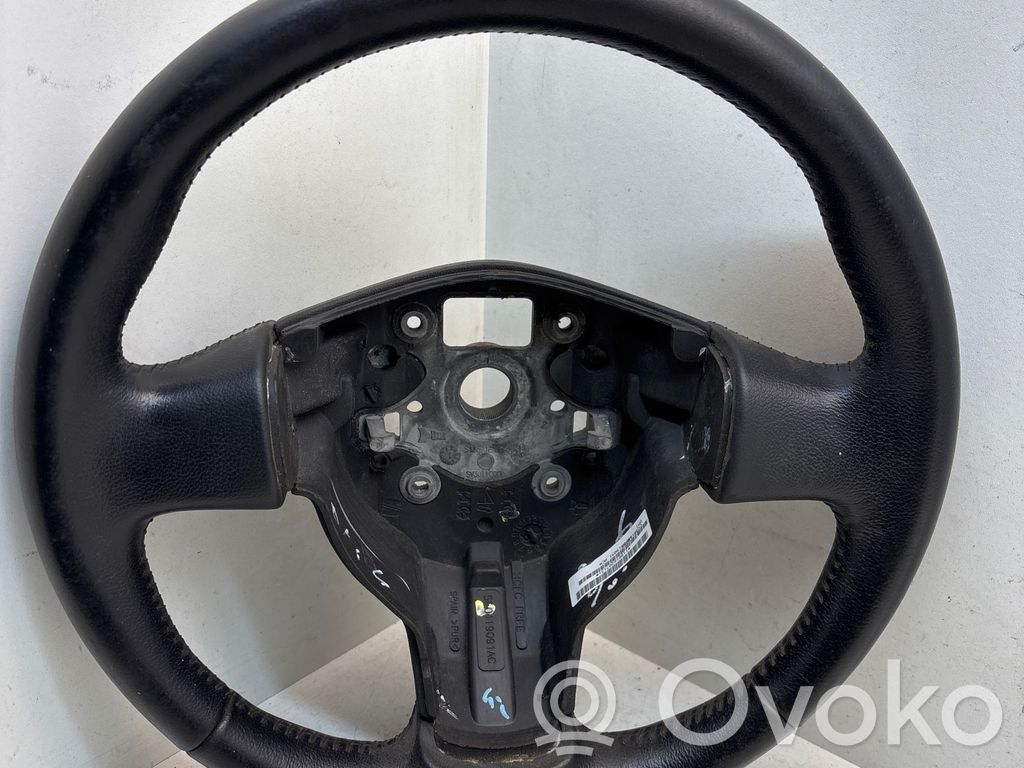 Seat Leon (1P) Volante 
