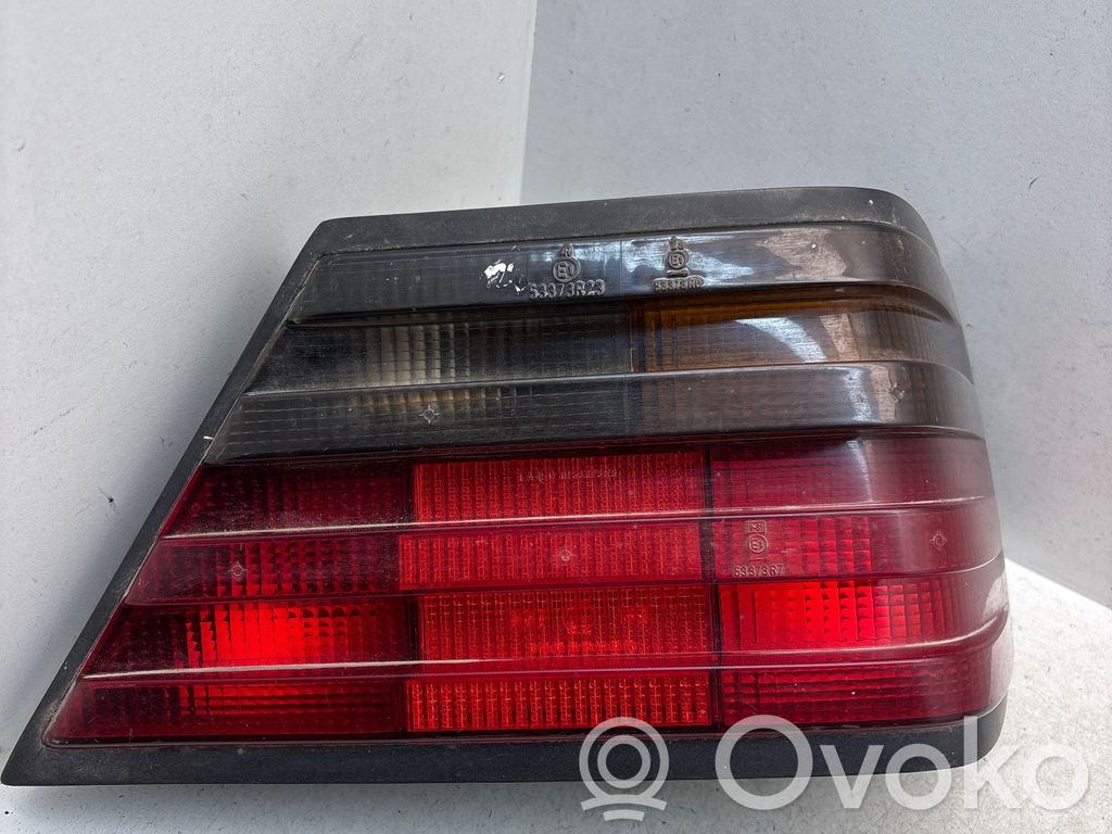 Mercedes-Benz E W124 Lampa tylna 