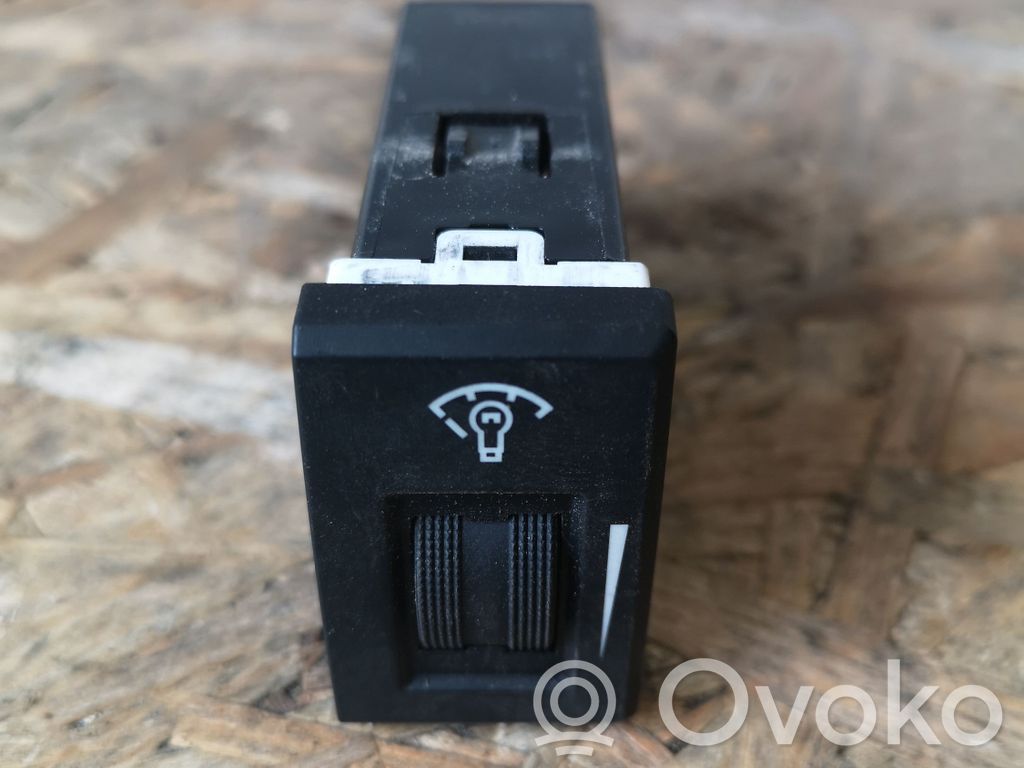 Hyundai i20 (PB PBT) Headlight level height control switch 
