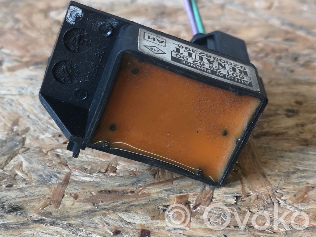 Renault Megane II Sensor impacto/accidente para activar Airbag 