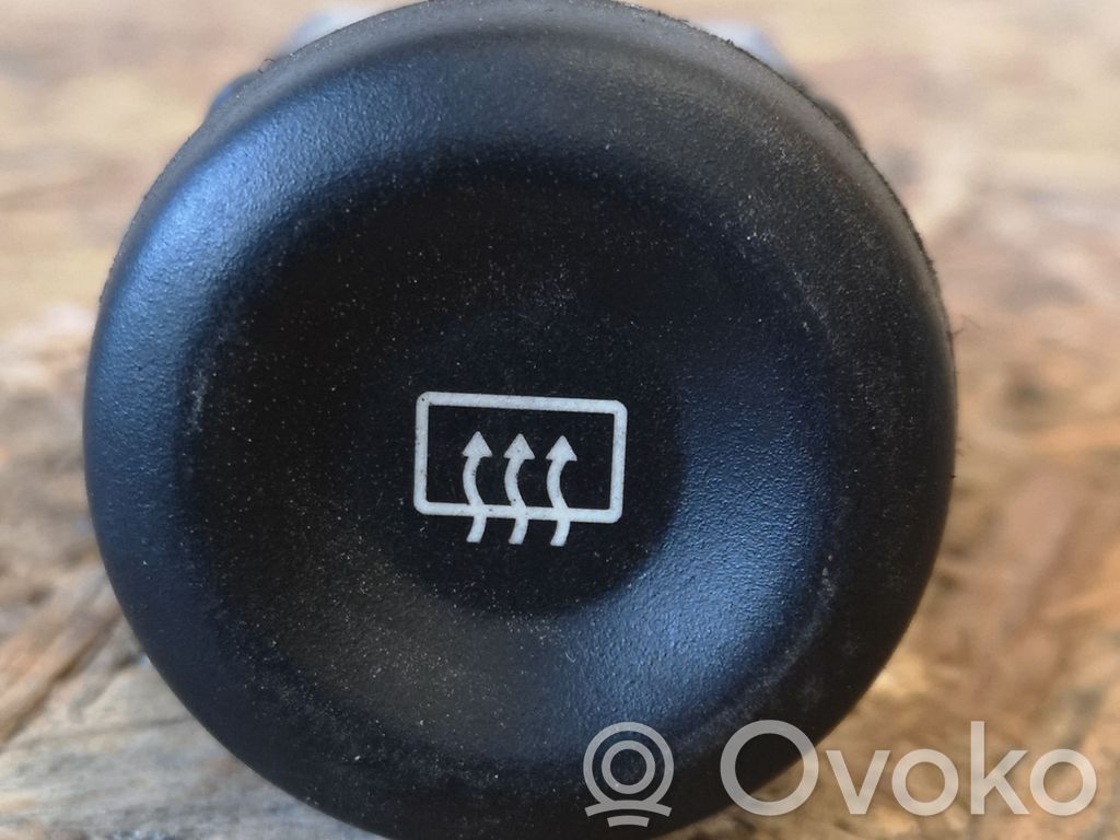 Renault Master II Windscreen/window heater switch 