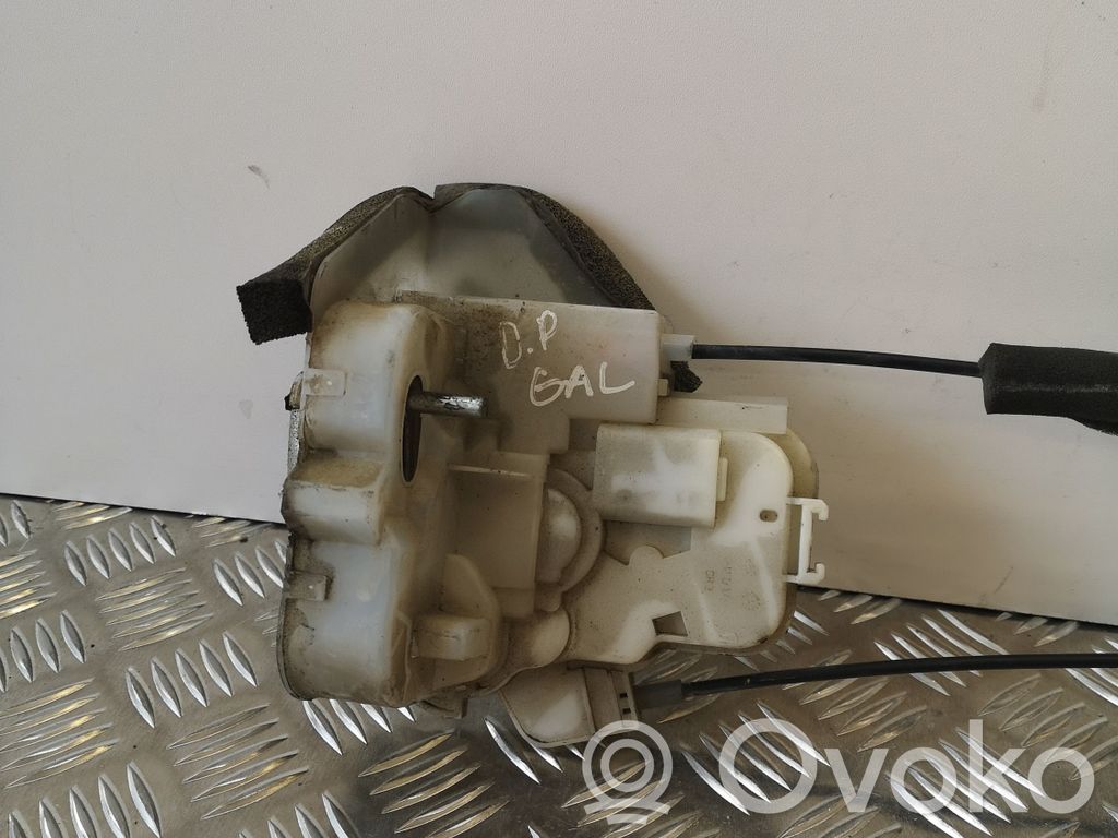 Subaru Outback Cerradura de puerta trasera 
