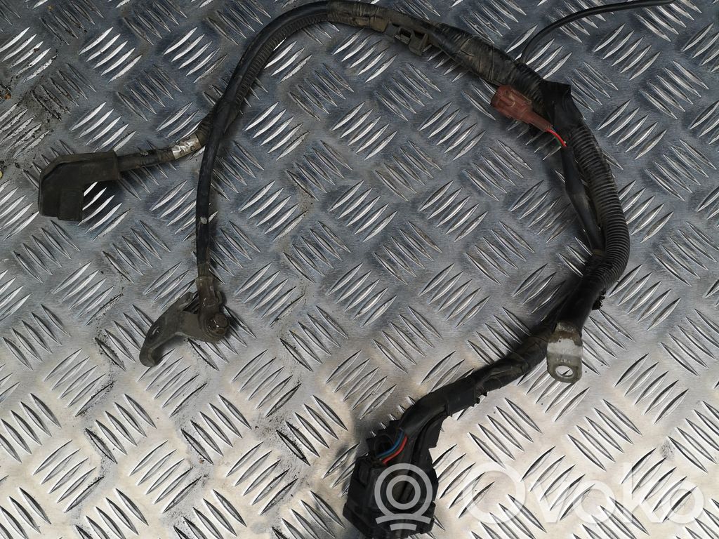 Subaru Outback Mīnusa vads (akumulatora) 