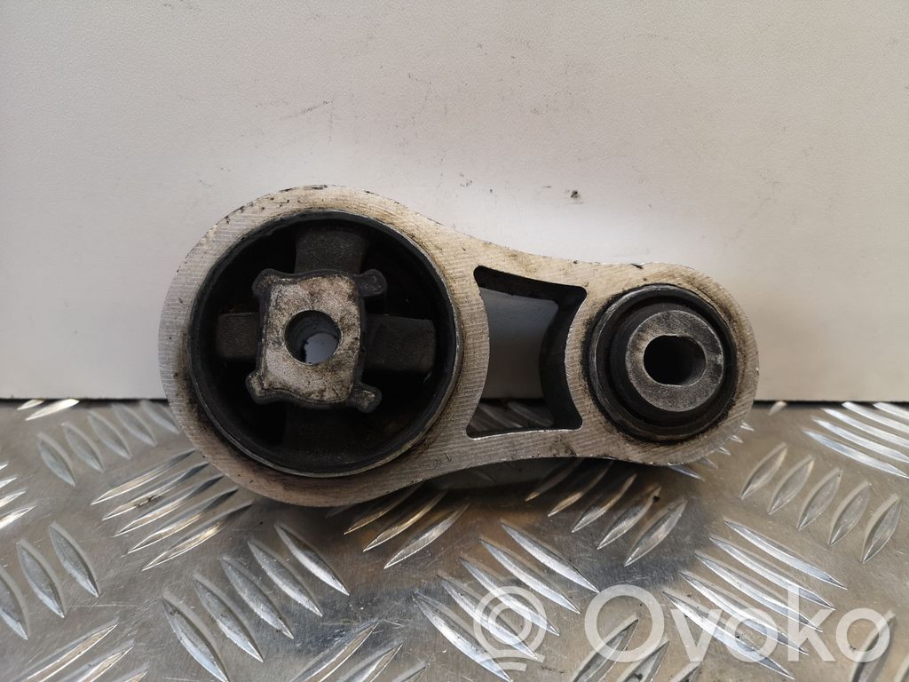 Engine mount bracket