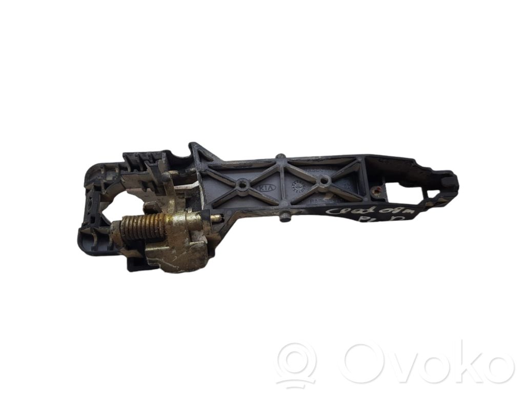 KIA Ceed Front door exterior handle/bracket 