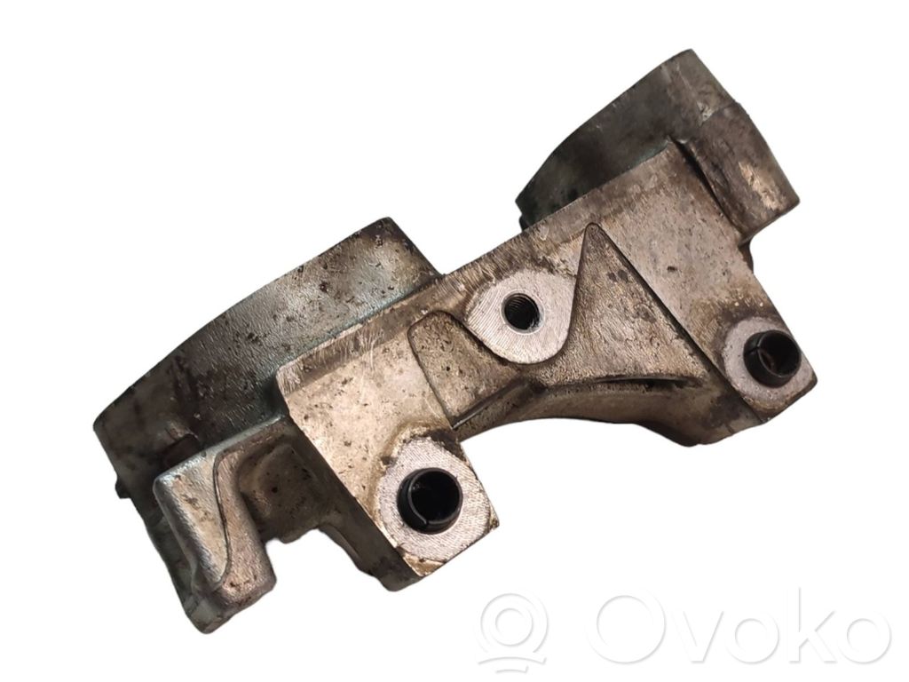 Peugeot Partner Engine mounting bracket 