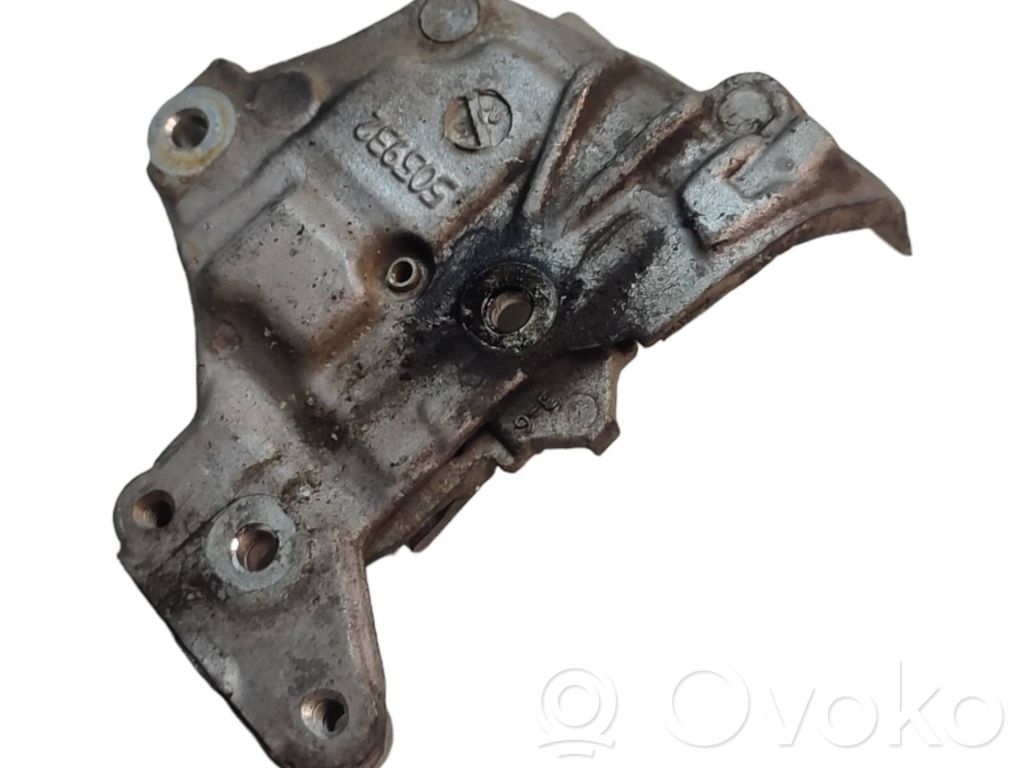 Peugeot Partner Engine mounting bracket 