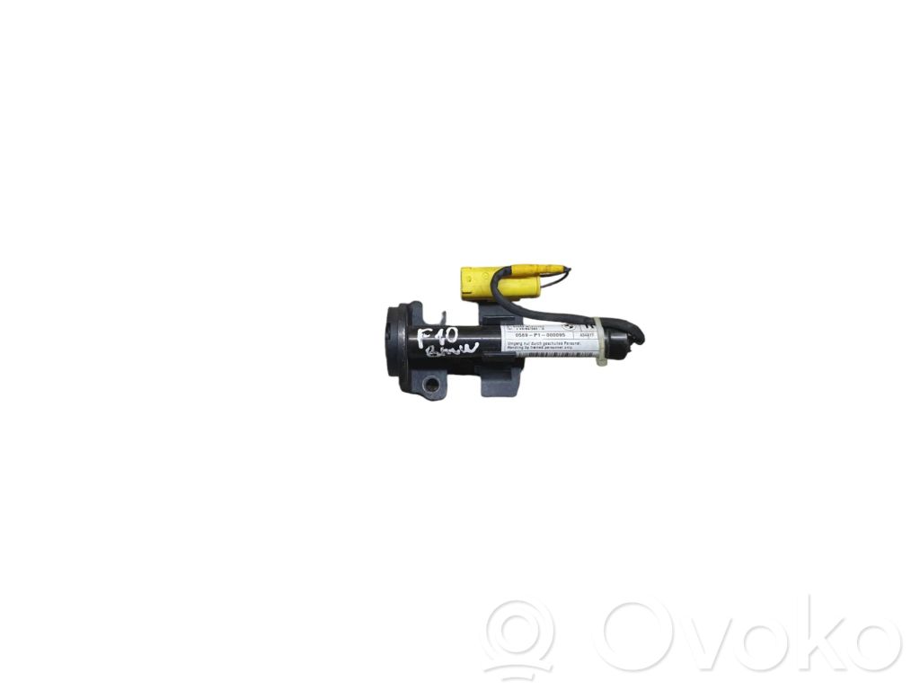 BMW 5 F10 F11 Actuator airbag pietoni capotă 