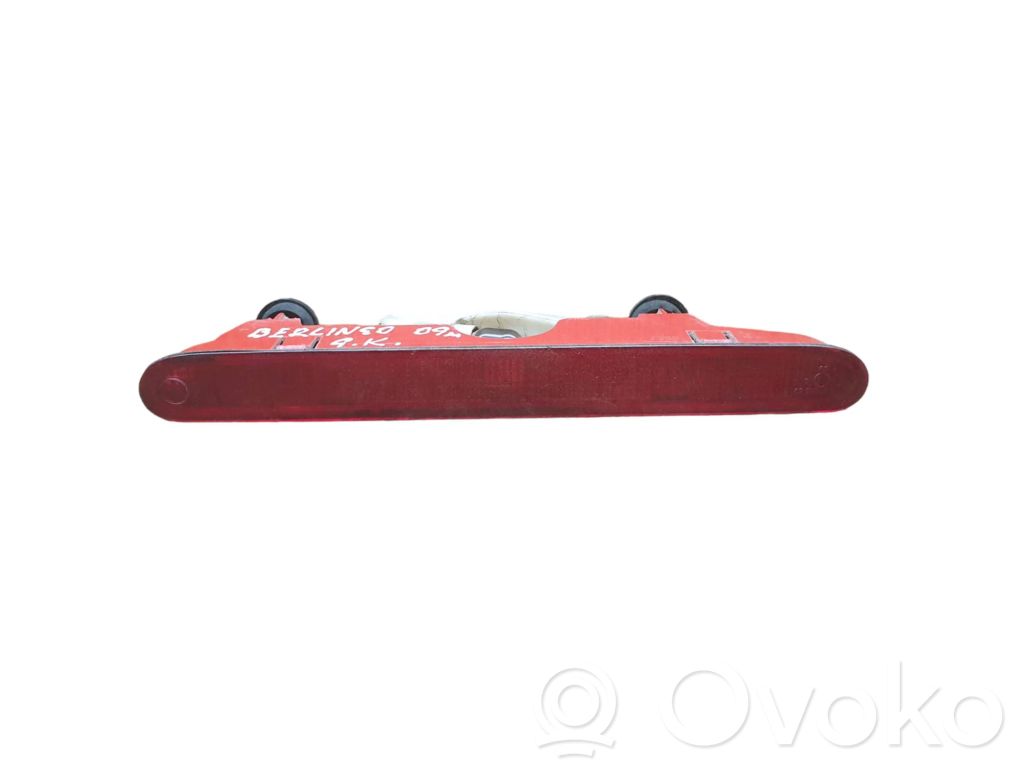 Citroen Berlingo Third/center stoplight 