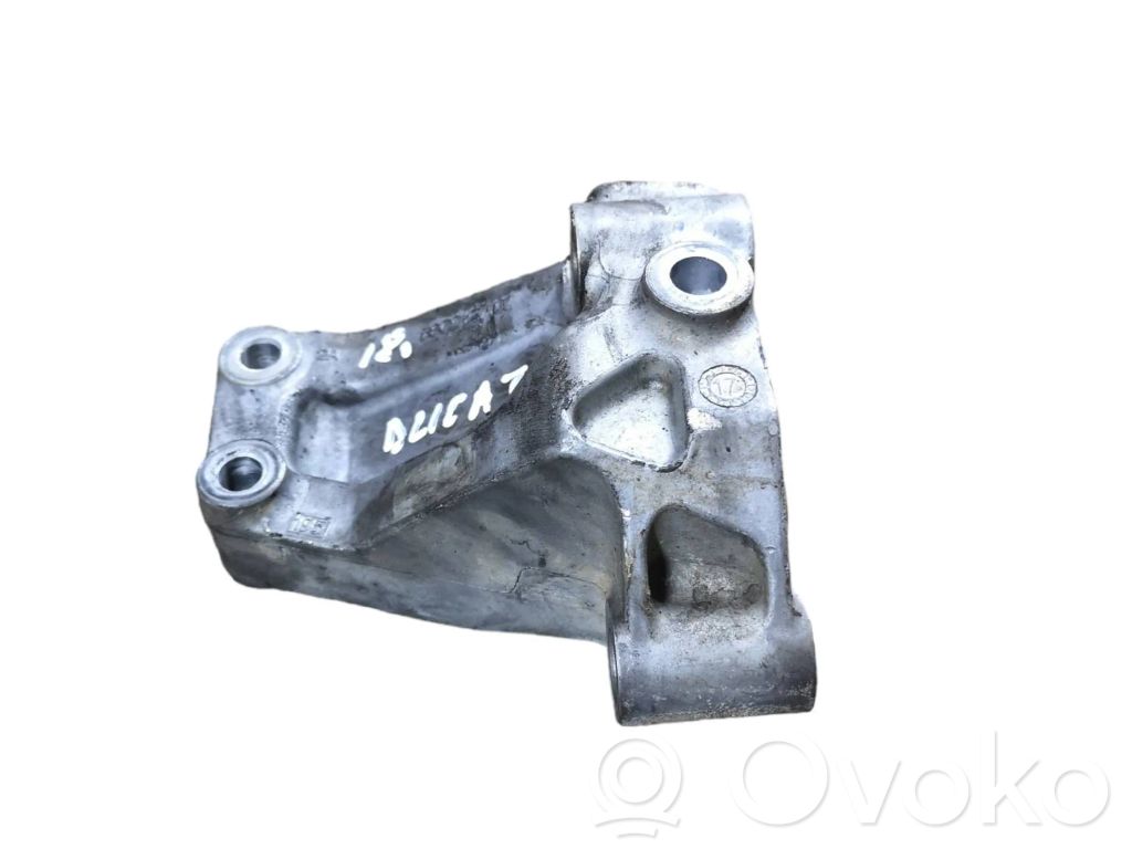 Fiat Ducato Engine mounting bracket 