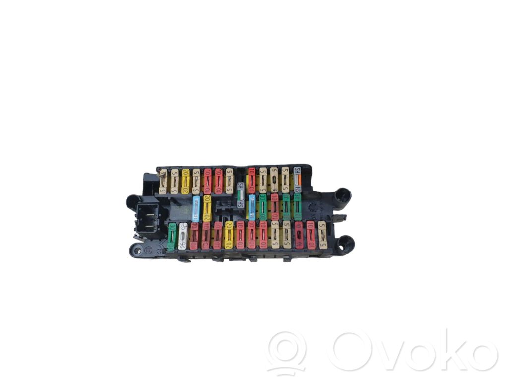 Peugeot Partner Fuse module 