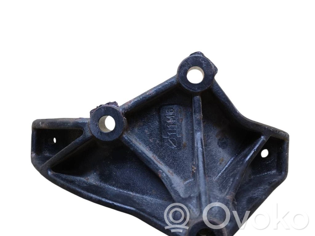 Ford Transit Engine mounting bracket 