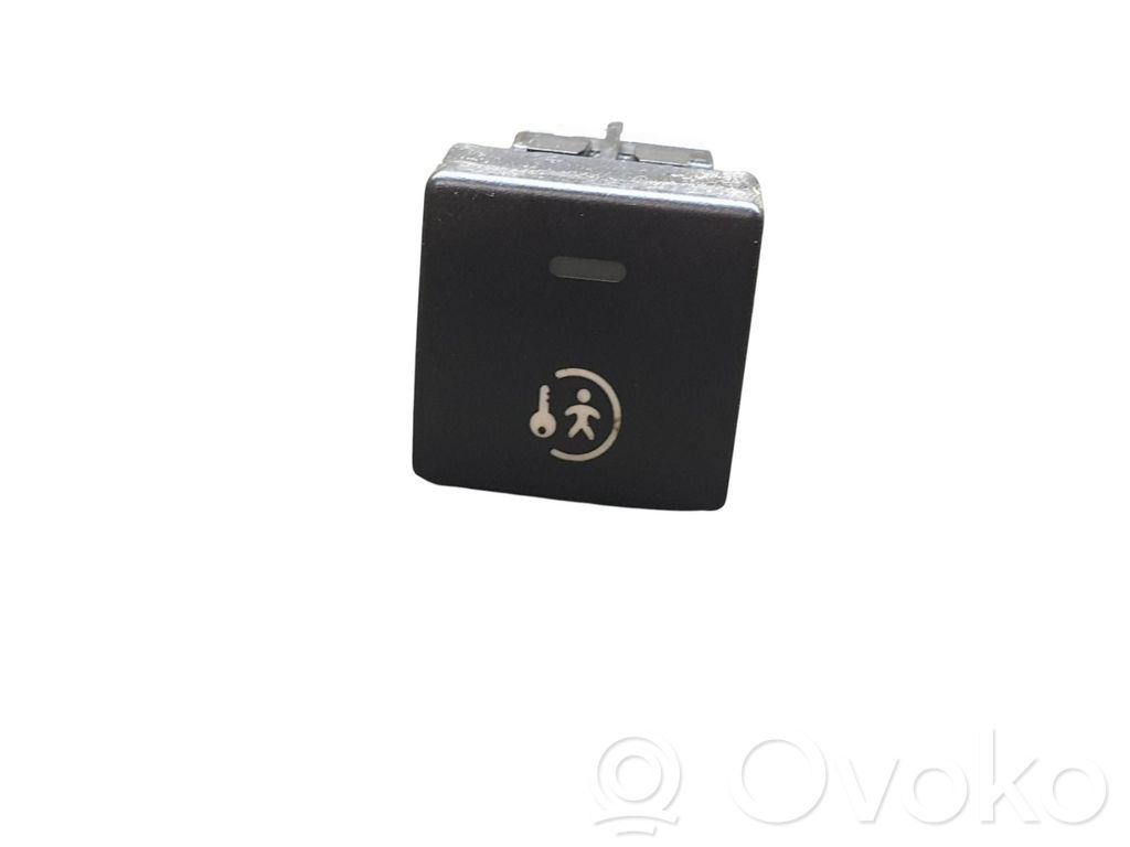 Citroen Berlingo Child safety switch 