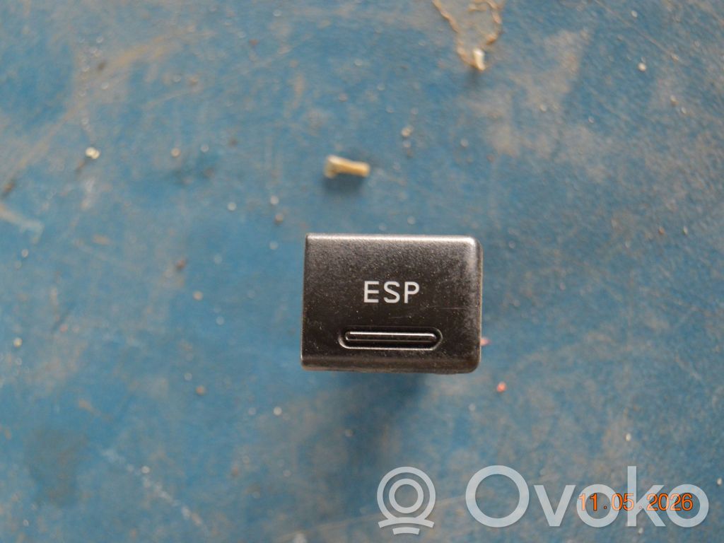 Audi A4 S4 B5 8D ESP (stability program) switch 