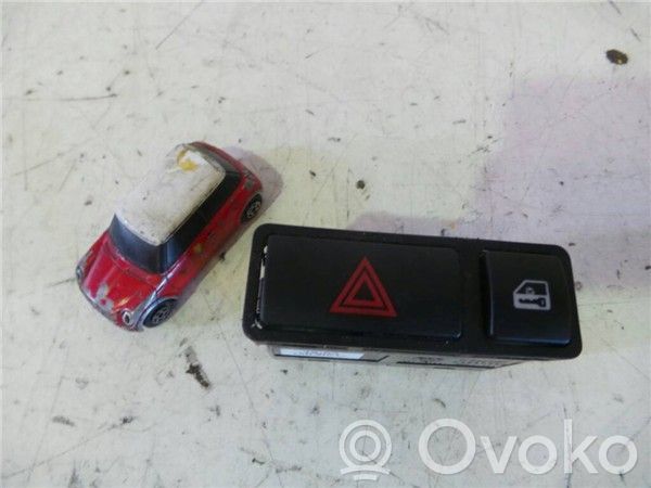 BMW 3 E46 Hazard light switch 