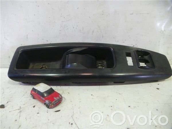 Fiat Doblo Manecilla interna puerta delantera 