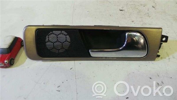 Audi A6 S6 C5 4B Manecilla interna puerta trasera 