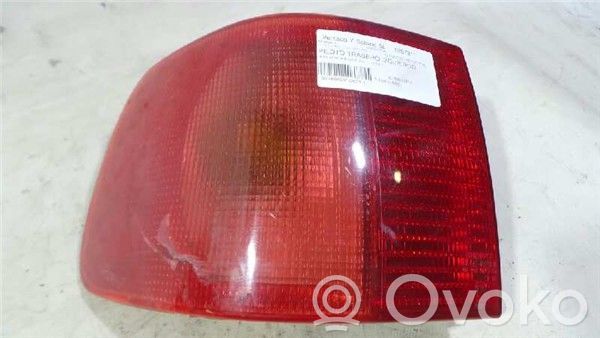 Audi A6 S6 C4 4A Lámpara de faros/luces traseros 