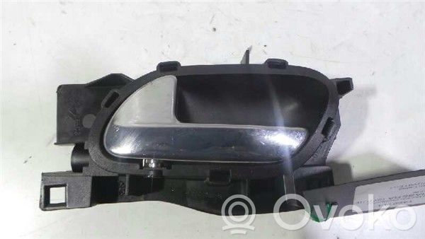 Citroen C4 I Manecilla interna puerta trasera 