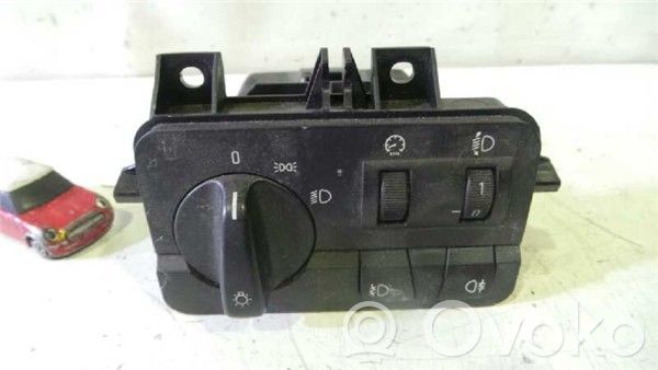 Light switch   M52B25TU,61316907947