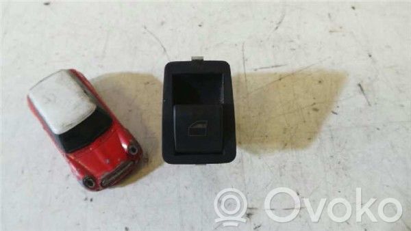 Electric window control switch   4PINES,6902174
